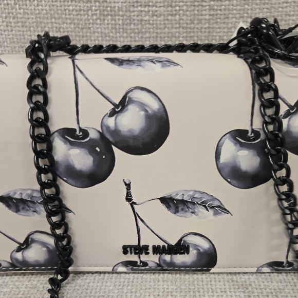 NEW Steve Madden Cherry Handbag - Picture 5 of 6